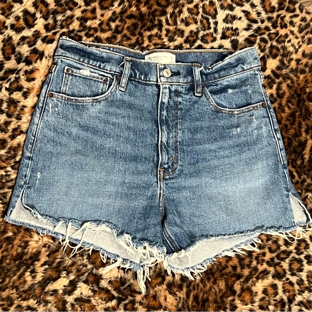Abercrombie & Fitch - High Waisted Distressed Denim Shorts